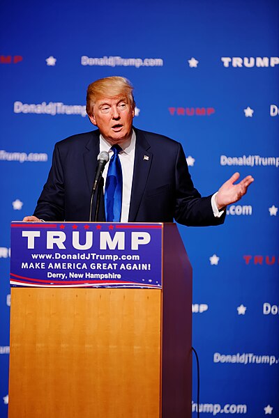 File:Mr Donald Trump New Hampshire Town Hall on August 19th, 2015 at Pinkerton Academy, Derry, NH by Michael Vadon 09.jpg