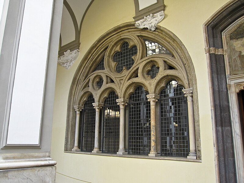 File:Napoli - Complesso di San Lorenzo Maggiore5.jpg