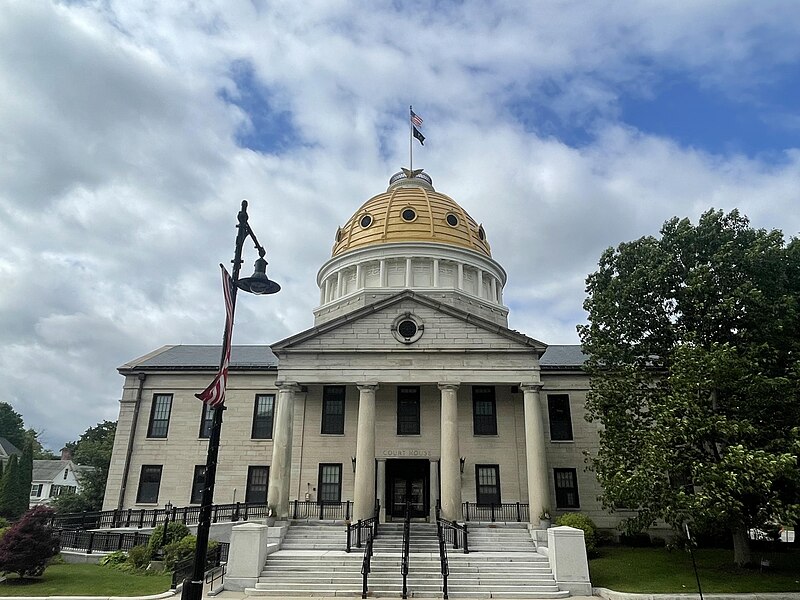 File:Norfolk County Superior Court.jpg