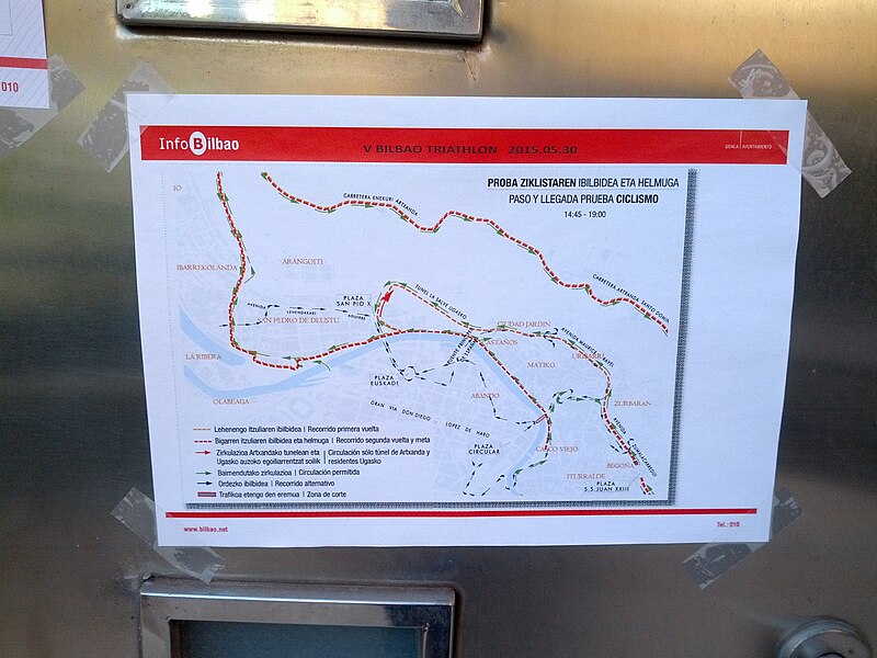 File:Notice of traffic restrictions for triathlon (18439234583).jpg