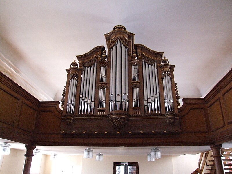 File:Orgel der Evangelischen Kirche Altlußheim.jpg