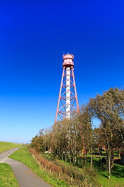 Am Leuchturm von Campen