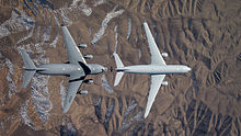 Australische KC-30A beim Betanken einer Boeing C-17