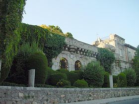 Palacio de Villena en Cadalso de los Vidrios.jpg
