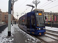 Świdnicka tramvay durağında Pesa Twist