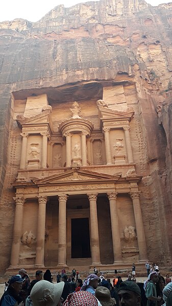 File:Petra18.jpg