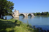 Pont Saint-Bénézet from the east, Avignon, 2015.jpg