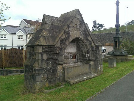 Pontymoile fountain