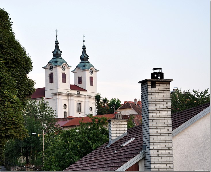 File:Postojna (84) (4011192447).jpg