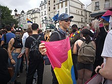 Opis zdjęcia Pride 2020 - lipiec 04 - Paryż - Christophe Madrolle.jpg.