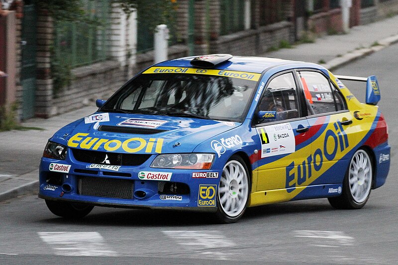 File:Rally Bohemia 2011 - Pech - Mitsubishi Lancer Evo IX R4.jpg