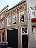 Huis met gevel van het 'Dordtse' type, zonder top