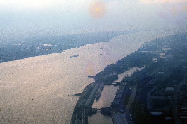 An aerial image of the estuary in 1962