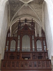 Saint Flour, Cantal, France. Cathédrale St Pierre +orgues+fresque+christ noir 05.jpg