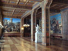 Salle des Croisades Versailles.jpg