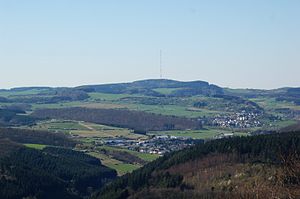 Widok z Mäuseberg na Scharteberg