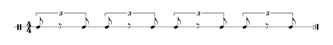 quatre triolets dont la figure centrale est un demi-soupir