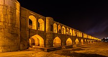Si-o-se-pol in night while Zayanderud is dried Si-o-se Pol, Isfahan, Iran, 2016-09-19, DD 04-06 HDR.jpg