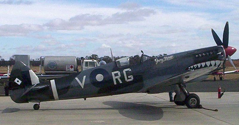 File:Spitfire at temora nswedit.jpg