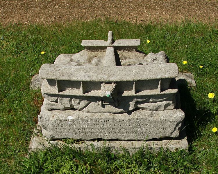 File:Stevens JE Abingdon Cemetery above.jpg