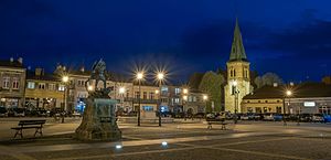 Strzyżów nowy rynek.jpg