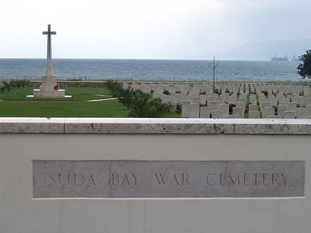 Tập_tin:Suda_Bay_War_Cemetery.JPG