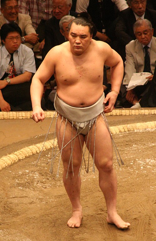 Harumafuji in May 2009