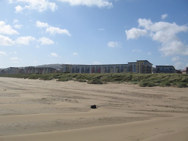 File:Swansea beach - panoramio.jpg