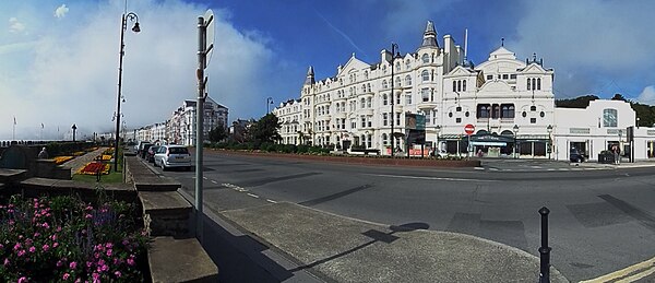 The Gaiety Theatre, Isle of Man, stood in for the Mercury Theatre, which was demolished in 1942