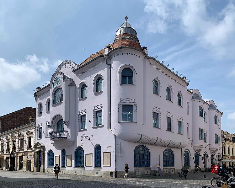 File:Timișoara - Banca de Scont aka Palatul Miksa Steiner (April 2023) - image 01.jpg