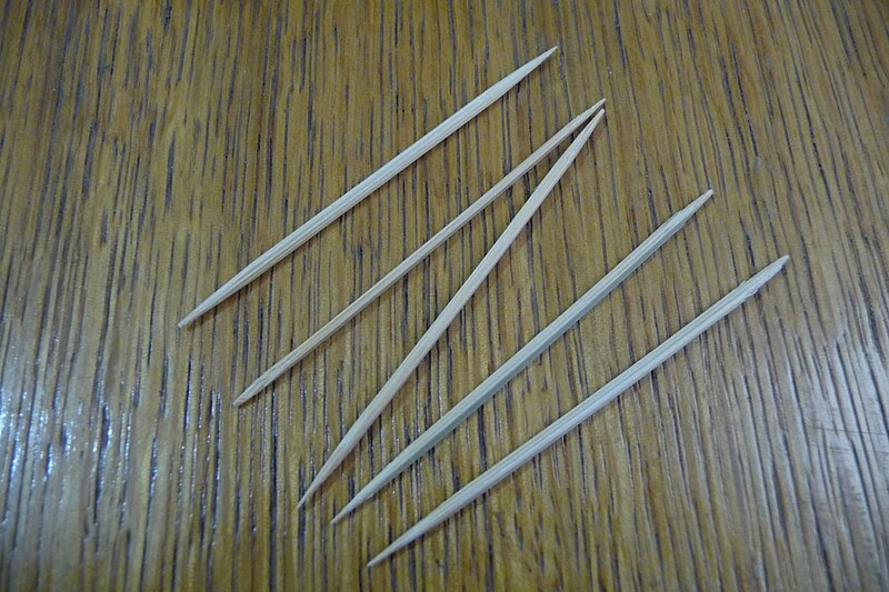 File:Toothpicks.JPG