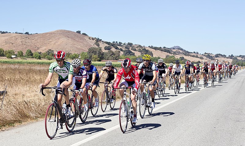 File:Tour of California Morgan Hill (cropped).jpg