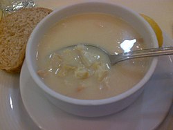 Sopa de tripa da Turquia.jpg