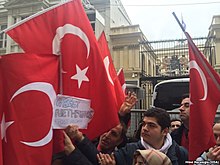 Pro-"Yes" protests outside the Dutch embassy in Turkey following the Dutch-Turkish diplomatic crisis Turkey Holland referendum protests 2.jpg