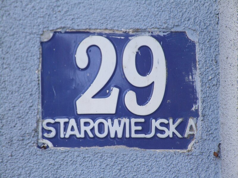 File:Ulica Starowiejska, Gdynia - 002.JPG