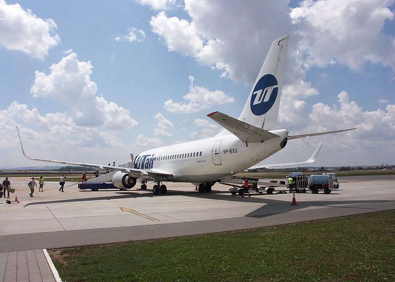 File:VP-BXU at LKTB.jpg