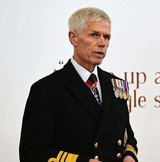 <span class="mw-page-title-main">Alan Massey</span> Royal Navy Vice Admiral (born 1953)