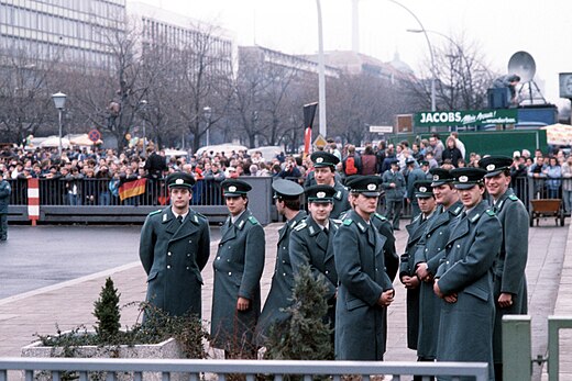 22 декабря 1989 года