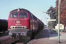 Lok 216 122-2 im Vorsfelder Bahnhof (1983)