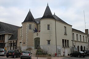 W0434-DoueLaFontaine Mairie 63320-P.JPG