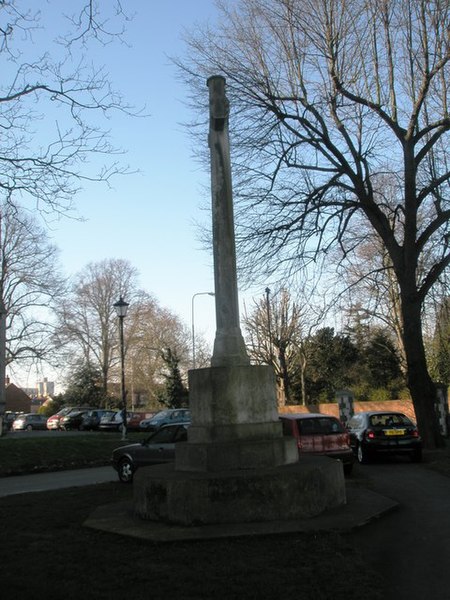 File:War memorial in the churchyard at St Mary's, Portsea - geograph.org.uk - 693306.jpg