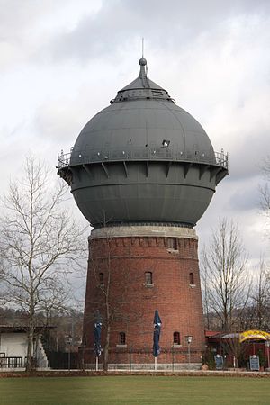 Bahnhof Crailsheim: Geschichte, Empfangsgebäude (1866–1945), Betriebswerk