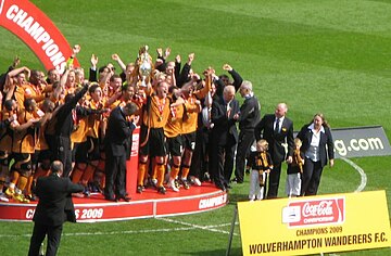 Celebrating the Championship title in 2009.