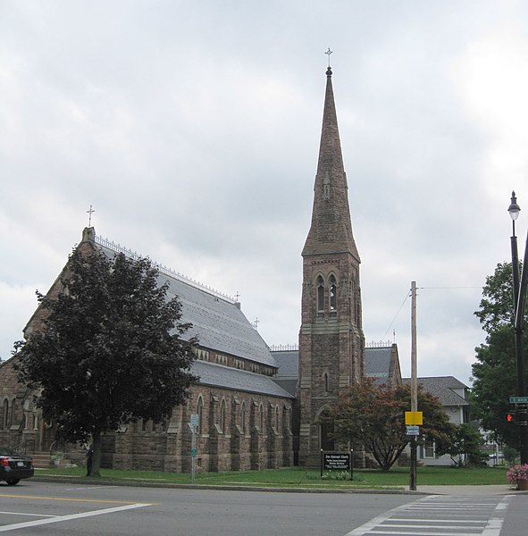 File:Zion Episcopal Church Palmyra NY Aug 09.jpg