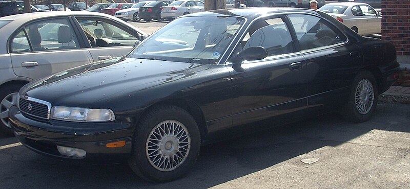 File:'92 Mazda 929 Serenia.JPG