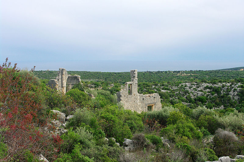 File:Çatıören Ruins 06.jpg