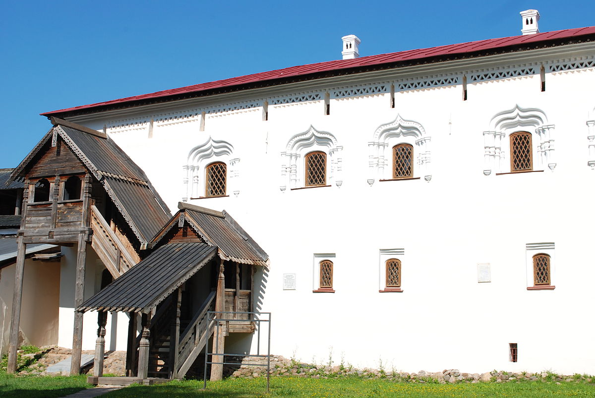 Городенский детинец. Лихудов корпус Новгородского Кремля. Церковь Бориса и Глеба (Новгородский Детинец). Новгородский Объединенный музей-заповедник в башне детинца. Оршанский Детинец.