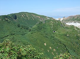 秋田 焼 山 .JPG