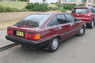 1985 Toyota Camry (SV11) GLi hatchback (23995021345)