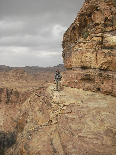 File:39 Petra Monastery Trail - Chris on the Trail Past the Monastery - panoramio.jpg